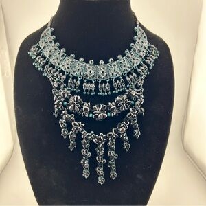 Elegant Black Statement Necklace by Zara